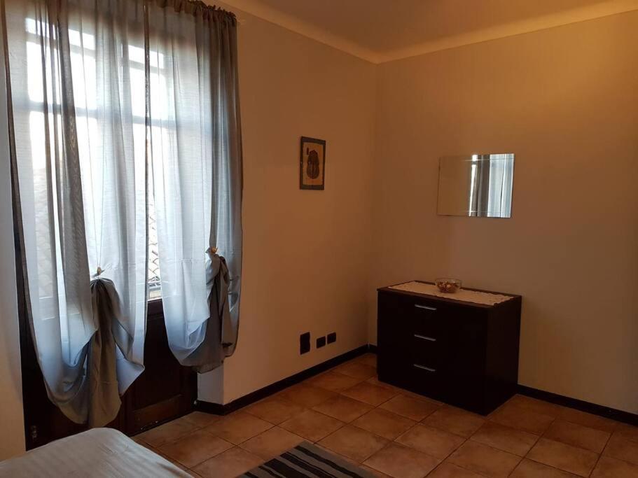 Host Civico 4 Apartment Montafia Ngoại thất bức ảnh
