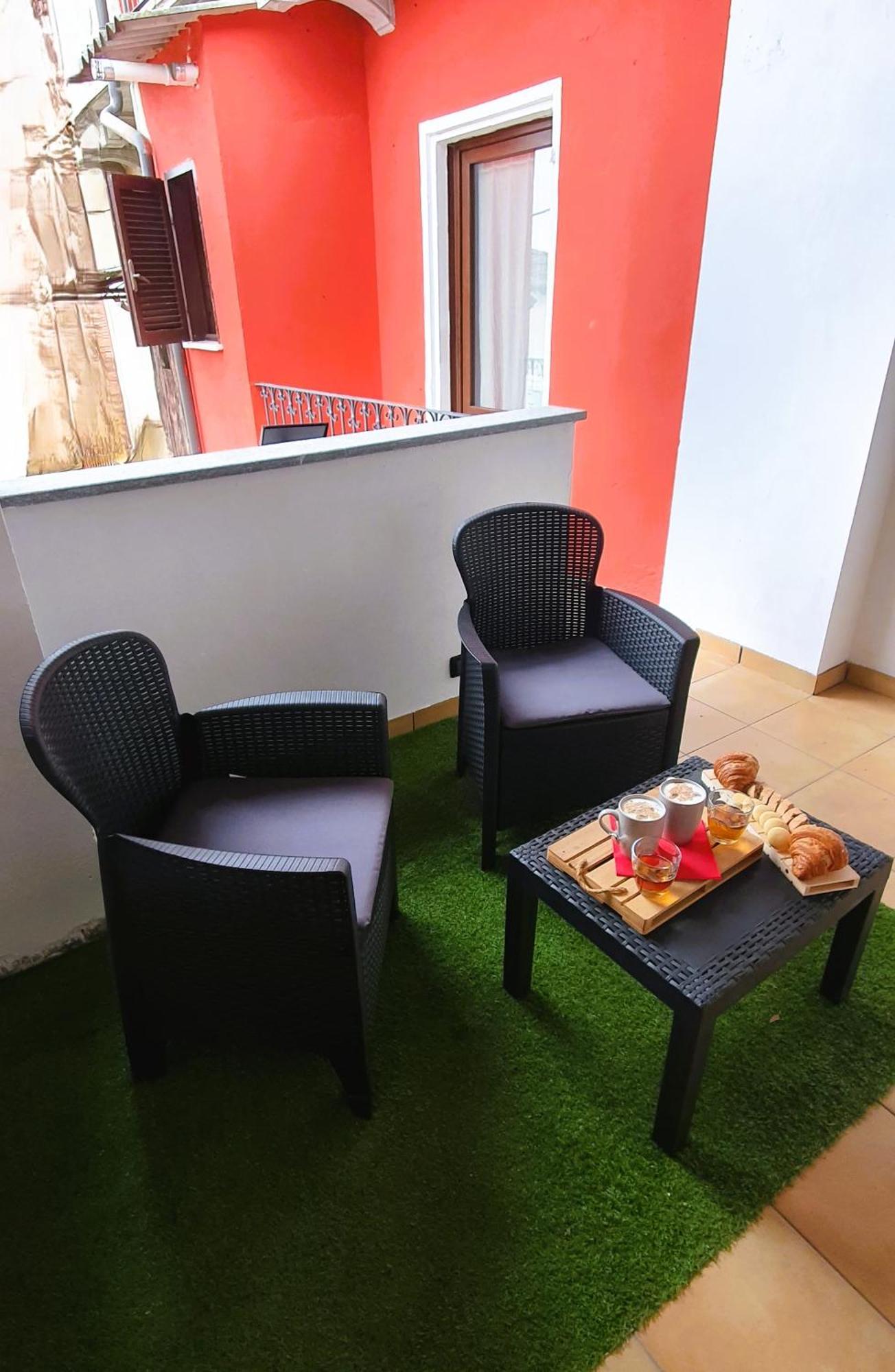 Host Civico 4 Apartment Montafia Ngoại thất bức ảnh